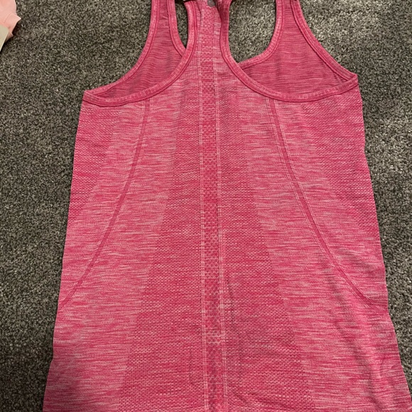 Lululemon Swiftly Tech Racerback Tank Top - Picture 2 of 4